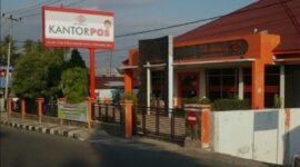 Kantor Pos Pariaman di Jalan Tugu Perjuangan 45 nomor 2, Kota Pariaman. Kantor Pos Pariaman saat ini diketahui tengah membuka lowongan untuk posisi ini