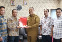 UNES Padang Berikan Beasiswa Kuliah 50 Persen Gratis Bagi Masyarakat Kota Pariaman