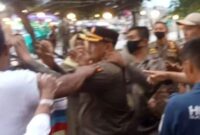Satpol PP Padang Diancam, Kendaraan Operasional Dirusak dan Disandera