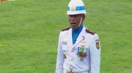 Kolonel Laut (P) Andike Sry Mutia saat menjadi Komandan Upacara Utama HUT RI ke-77 di Istana Merdeka, Rabu (17/8)