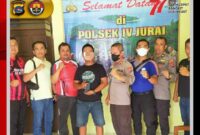 Terduga pelaku judi online jenis togel yang diamankan Polsek IV Jurai, Jumat (26/8)