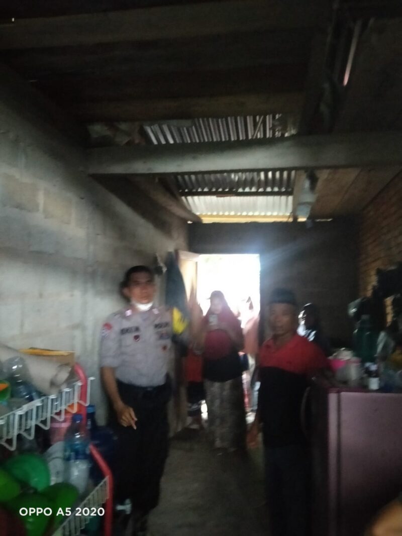 Warga dihebohkan dengan penemuan warga yang bunuh diri