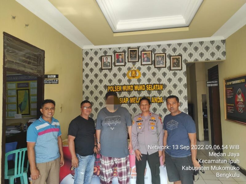 2 WNA terduga pelaku pencurian uang yang diringkus polisi di Mukomuko