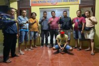 Terduga pelaku penyalahgunaan narkoba berinisial AT alias C saat diringkus oleh Tim Opsnal Sapu Jagat Satresnarkoba Polres Pessel 
