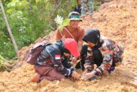 Anggotas FKPPI Ikut Serta Bantu Satgas TMMD Dalam Penghijauan