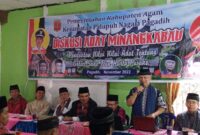 Diskusi Adat Minangkabau