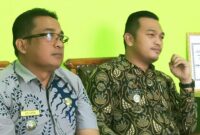 Camat Ranah Ampek Hulu Tapan Agnes Dheno Arnas (kanan) dan Camat Basa Ampek Balai Tapan Aflizen (kiri). Foto : Dr Yulizal Yunus Datuak Rajo Bagindo 