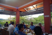 Acara buka puasa bersama yang diselenggarakan oleh DPC Partai Demokrat Pesisir Selatan