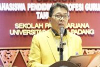 Guru Besar Kimia Lingkungan Universitas Negeri Padang Prof Indang Dewata 