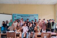 Foto bersama seusai pelatihan videografi melalui Program Desa Cerdas Kemendes PDTT yang diikuti oleh puluhan pemuda Nagari Pasar Baru Bayang. (Foto: Riswan Amirul/bandasapuluah.com)