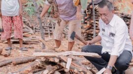 Bupati Pesisir Selatan, Sumatera Barat Rusma Yul Anwar 
