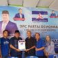 Bakal Calon Bupati Pesisir Selatan Ali Tanjung saat mendaftar sebagai calon kepala daerah di DPD Partai Demokrat Pesisir Selatan 