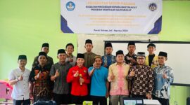 Foto bersama Tim Dosen Departemen Ilmu Agama Islam Fakultas Ilmu Sosial Universitas Negeri Padang (PAI FIS UNP) dengan pendiri, pimpinan, majelis guru, mahasiswa pengabdian, narasumber, serta tendik selingkup MTI Sabilul Jannah. Foto: ist/bandasapuluah.com
