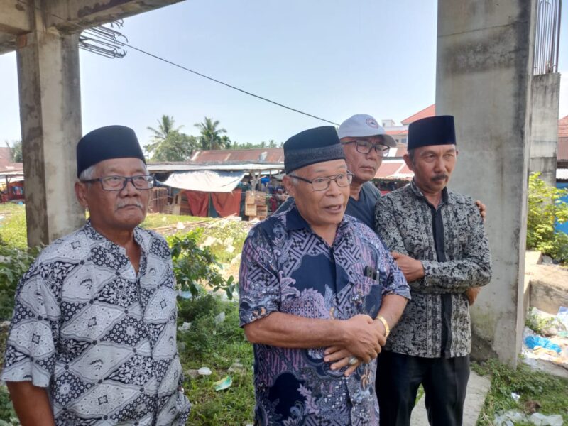 Ketua Kerapatan Adat Nagari (KAN) Surantih Hasan Basri Datuak Rajo Kayo 