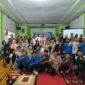 Ketua Bawaslu Pesisir Selatan Afriki foto bersama pengurus HMI Komisariat Tarbiyah Cabang Pesisir Selatan dalam acara Seminar Publik di STAI Balai Salasa, Rabu (13/11/2024)