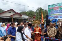 Menteri Desa dan Pembangunan Daerah Tertinggal Republik Indonesia Yandri Susanto saat meresmikan Bumnag Tirta Gunung Talau, Nagari Lumpo, Kecamatan IV Jurai, Kabupaten Pesisir Selatan, Minggu (15/12/2024)