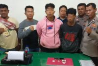 Unit Reskrim Polsek Bayang berhasil menangkap dua pria yang diduga terlibat dalam penyalahgunaan narkotika golongan I jenis sabu di Jalan Baru, Kampung Pasar Baru, Nagari Pasar Baru, Kecamatan Bayang, Kabupaten Pesisir Selatan.