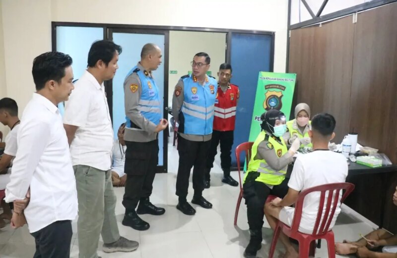 Apa cakupan tes kesehatan Polri bagi bintara Polri tahap pertama?

