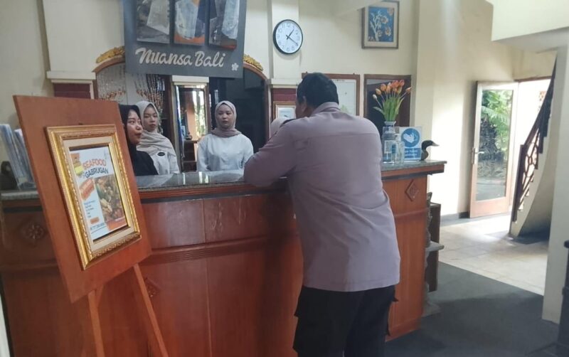 Hotel Patroli Polisi Baru dan Memberikan Saran –

