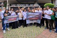 Protes Menguat, Raperda KTR Harus Perhatikan Isi Perut Masyarakat

