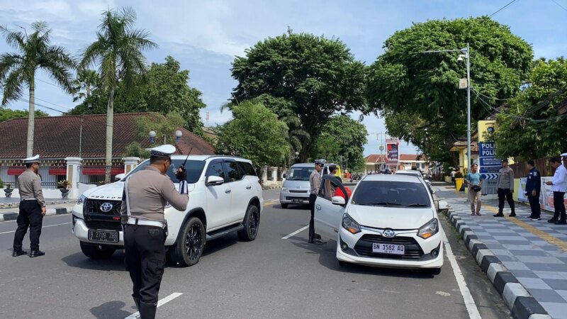 Satlantas Babel Bidik Sejumlah Pelanggar di Titik 0 KM Pangkalpinang di OZM 2025

