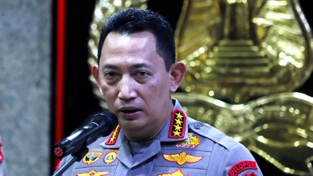 Berbeda dengan Putusan MK, Kapolri Teken Aturan Polisi Aktif Boleh Bertugas di 17 Instansi

