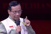 Melanggar Aturan Mahkamah Konstitusi dan UU ASN


