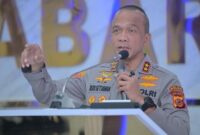 Polisi memburu YouTuber Resbob yang diduga menghina suku Sunda

