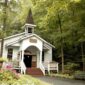 Ya, Anda Dapat Pergi Ke Gereja Di Dollywood—Dan Inilah Alasan Anda Harus Pergi

