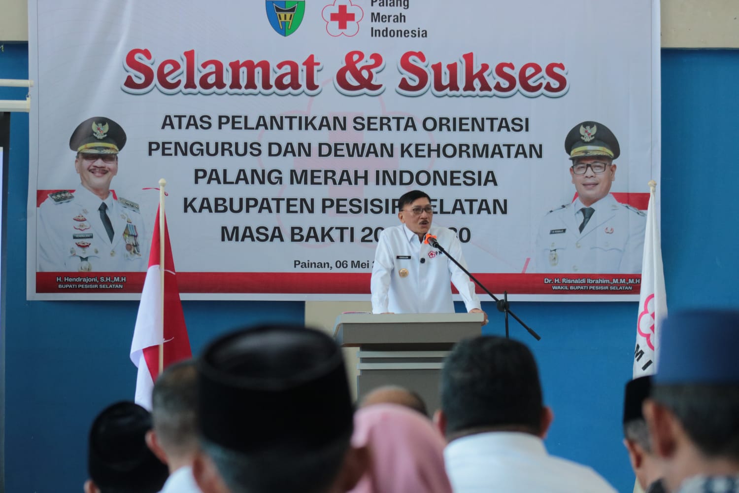 Bupati Pesisir Selatan saat memberikan sambutan
