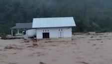 20 Warga Dilaporkan Terjebak Banjir di Limau Prut Tapan, 40 Tenda Tersapu oleh Perkemahan Pramuka


