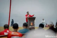 Wali Kota Solok, Ramadhani Kirana Putra, secara resmi menutup pertandingan cabang  olahraga Aero  Sport pada Pekan  Olahraga Provinsi (Porprov) XVI Sumatera Barat di Puncak Garunun, Kota Solok, Minggu (11/10/2026). HUMAS