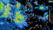 Pergerakan awan di layar pemantauan BMKG untuk mengamati dinamika atmosfer dan potensi hujan di wilayah Indonesia.
