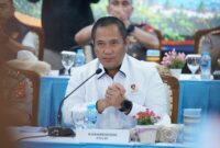 Kabareskrim Polri Komjen Pol. Asep Safrudin memimpin konferensi pers penegakan hukum kasus kebakaran hutan dan lahan di Polda Kalbar, Pontianak, Kamis (29/10/2026).