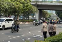 Demo Buruh Dibubarkan, Jalan Gatot Subroto Menuju Slipi Dibuka Kembali: Okezone News

