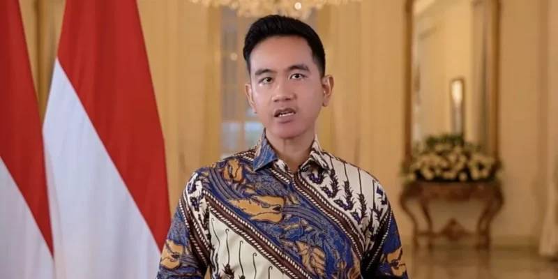 Direktur Rumah Politik Indonesia, Fernando EMaS | Foto: Istimewa