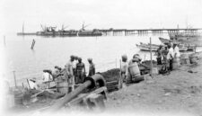 Ilustrasi era pembangunan jalan Anyer-Panarukan. Collectie Stichting Nationaal Museum van Wereldculturen 