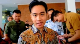 Jokowi Mendadak di Jakarta Jelang Putusan MK Soal Gugatan Pendidikan Gibran, PDIP Deteksi Hal Ini

