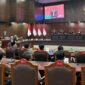 Mahkamah Konstitusi (MK) menggelar sidang pembacaan putusan atas perkara terkait ijazah Wapres Gibran saat pencalonan di Pilpres 2024, Selasa (6/10/2026) malam. (foto:ist/CNN Indonesia)