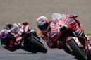Pembalap Ducati Lenovo Team, Marc Marquez memimpin di depan pembalap Aprilia Racing, Jorge Martin saat balapan MotoGP Jepang 2026 di Mobility Resort Motegi, Motegi, Prefektur Tochigi, pada Minggu (4/10/2026). (foto:ist/Ant/AFP)