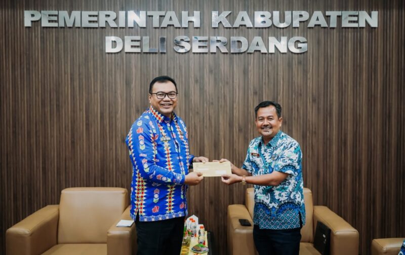 Percepat Informasi Bencana, Bupati Deli Serdang Terima Perangkat WRS dari BMKG - Sumut

