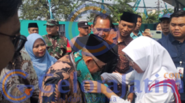 Menteri Pendidikan Dasar dan Menengah  Abdul Mu'ti saat meresmikan gedung baru SD Muhammadiyah 1 dan 2 Taman atau SD Mumtaz, Kecamatan Taman, Kabupaten Sidoarjo, Senin (12/10/2026). Dalam kesempatan tersebut, Abdul Mu'ti menekankan pentingnya membangun lingkungan sekolah yang mampu mengembangkan potensi peserta didik secara menyeluruh.
