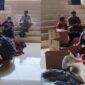 Pendistribusian uniform Kontingen Porprov Jateng XVII Kabupaten Kendal, di Stadion Utama Kebondalem Kendal, Senin (12/10/2026).