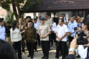 Siaran Pers: Mendikbud Dampingi Menko PMK Kunjungi SD Negeri Cirimekar 02 yang Kini Lebih Nyaman

