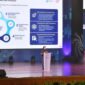 Menteri Komunikasi dan Digital Meutya Hafid menyampaikan pandangannya tentang risiko bias algoritma dan pentingnya menjaga keberagaman Indonesia dalam pengembangan AI pada Indonesia Youth Summit 2026 di Jakarta, Jumat (30/10/2026).