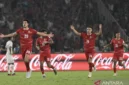 Elkan Baggot (kiri) bersama rekannya berselebrasi usai mencetak gol ke gawang Timnas Thailand dalam pertandingan final FIFA ASEAN Cup 2026 di Stadion Utama Gelora Bung Karno (SUGBK), Senayan, Jakarta, Senin (5/10/2026). (ANTARA FOTO/Rivan<!-- --> 
